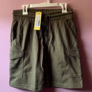 🆕Kids Size M Cotton Cargo Shorts-Olive Green
